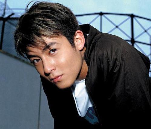 娱乐圈爆料陈冠希是谁呀,娱乐圈爆料背后的风云人物